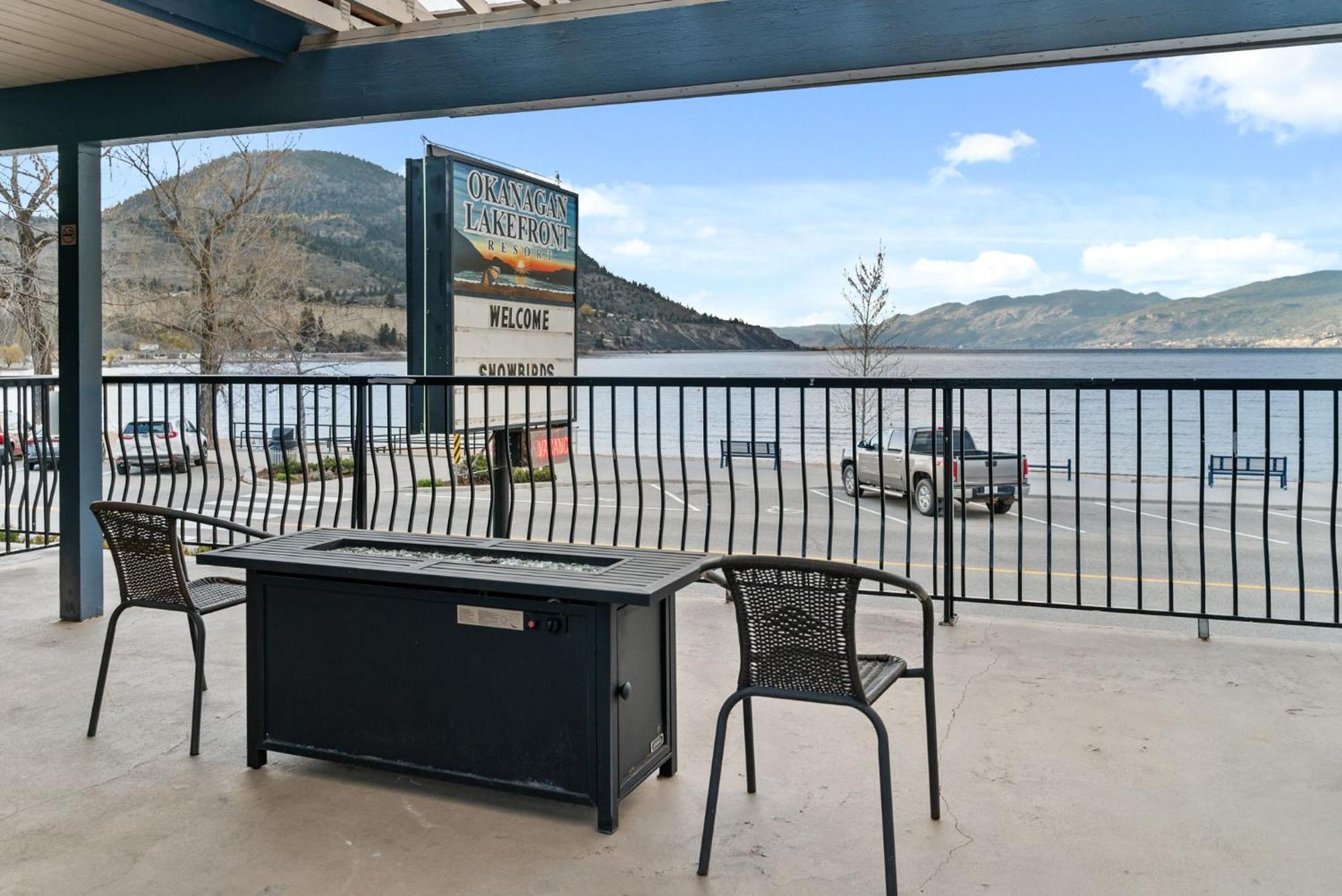 Okanagan Lakefront Resort Penticton Dış mekan fotoğraf