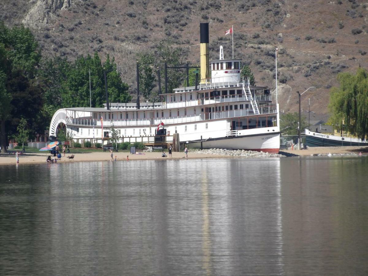 Okanagan Lakefront Resort Penticton Dış mekan fotoğraf